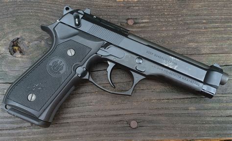 Beretta M9 Pistol Review- My 20 years with the M9 – rifleshooter.com