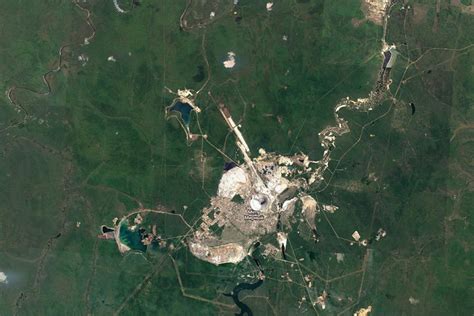 The Mirny Diamond Mine, The Largest Open Pit Diamond Mine On Earth