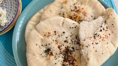 Turkish Flatbread and Dip : Book Recipes