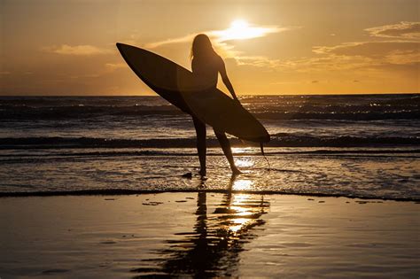 Surf Girl Sunset Wallpapers - Top Free Surf Girl Sunset Backgrounds ...