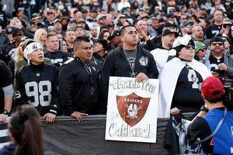 Raider Fans - Oakland Raiders Photo (44575798) - Fanpop