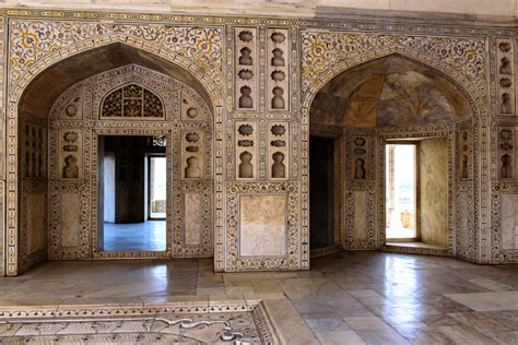 Inside Red Fort in Agra | Monika Salzmann – Travel Photography