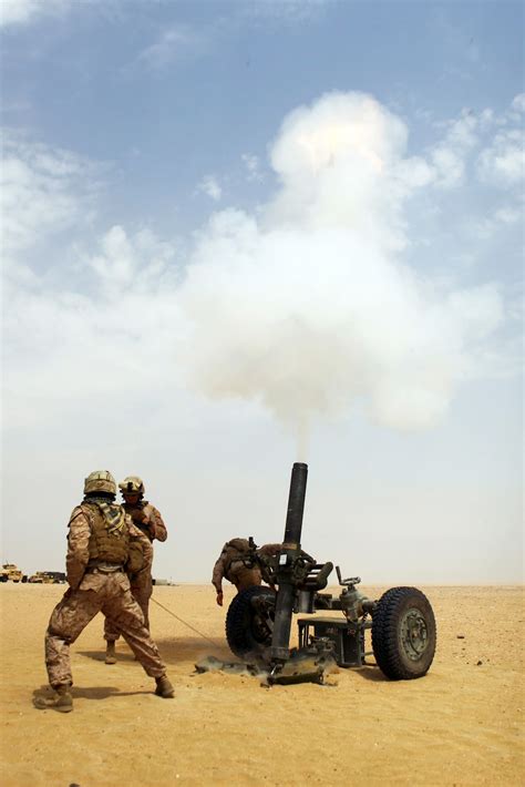 SNAFU!: 24th MEU. 120mm Mortar Live Fire.