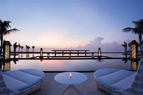 Mulia Resort And Villas Bali Indonesia Mulia Resort Ocean Pool | Southern Bride