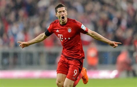 Robert Lewandowski Wallpapers Images Photos Pictures Backgrounds