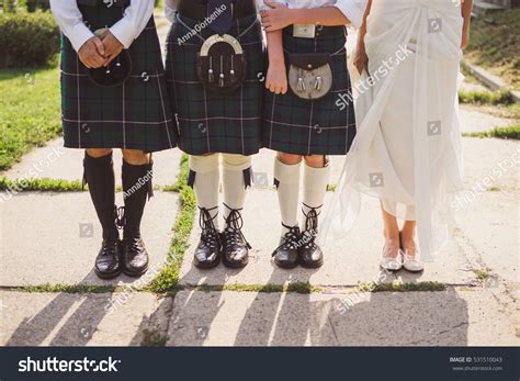 Groom Groomsmen Wearing Scottish Traditional Kilt Stock Photo 531510043 | Shutterstock