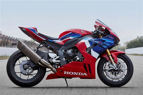 Honda CBR1000RR-R Fireblade SP Priced at €27,000 in Europe - Asphalt ...