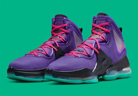 Nike LeBron 19 Purple Teal DC9340-500 | SneakerNews.com