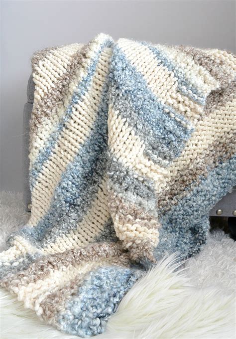 Cuddly Quick Knit Throw Blanket Pattern – Mama In A Stitch