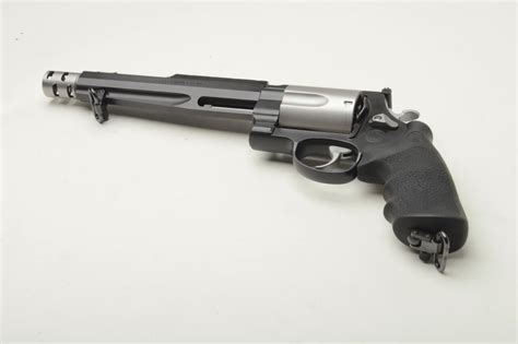 Smith & Wesson Performance Center Model 460XVR Magnum DA revolver, .460 S&W Magnum caliber, 8.75”