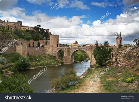 Historical Bridge Over The Tagus River In Toledo, Spain Stock Photo 46434580 : Shutterstock