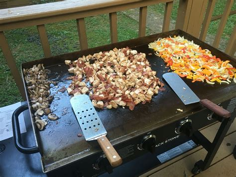 How To Grill On A Griddle - foodrecipestory