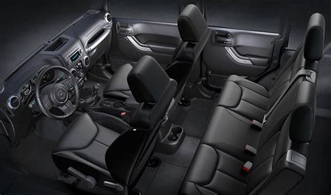 2016 Jeep Wrangler Unlimited - Interior Comfort