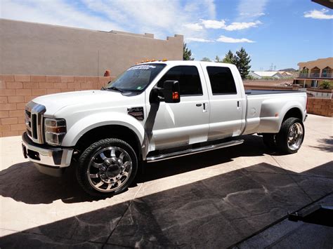 2010 Ford F-450 Super Duty - Information and photos - MOMENTcar