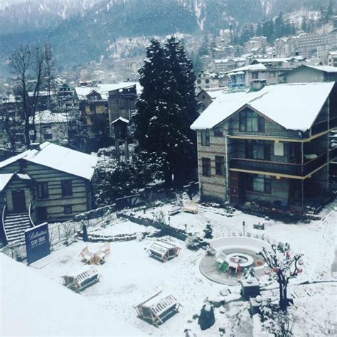 Season's First Snowfall makes Manali Best place to Celebrate New Year ...