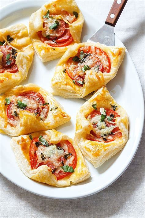 Appetizers for Party: 17 Delicious and Easy Recipes — Eatwell101