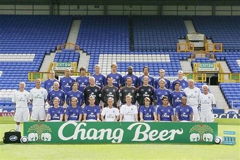 Everton Squad Photo #129283 Framed Photos, Wall Art, Posters, Jigsaws