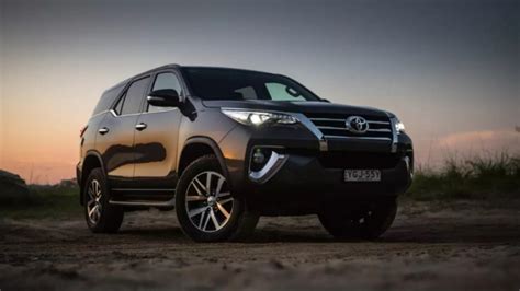 Free download 2018 Toyota Fortuner Exterior Wallpaper For iPhone New ...