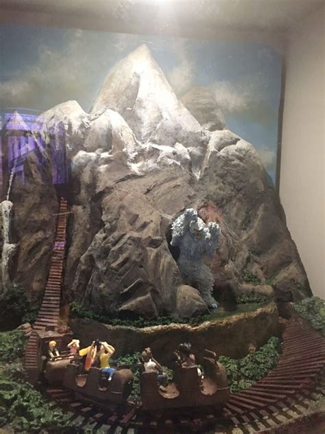 Disney’s Expedition Everest Ride and the Secrets of the Hidden Legend – Seconds to Go