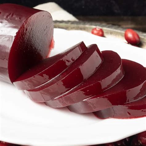 Jellied Cranberry Sauce Recipe - Easy Homemade Option