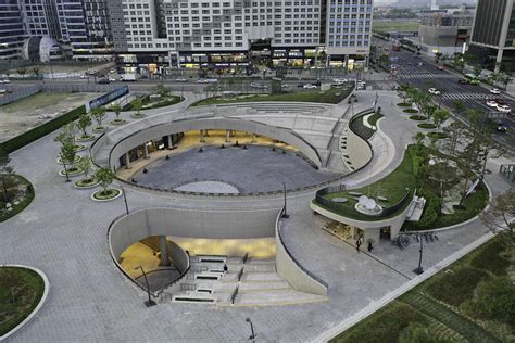 Praça Central Magok / Wooridongin Architects | ArchDaily Brasil