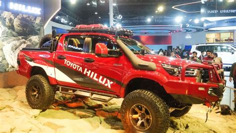 Auto Expo 2023: Toyota Hilux Extreme Off-Road concept showcased | HT Auto