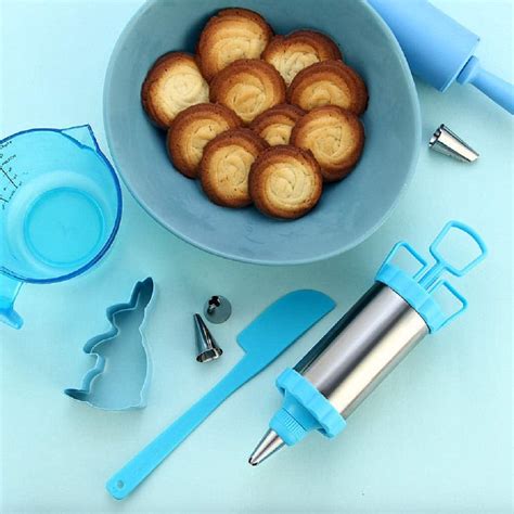 Stainless Steel Cake Nozzles Icing Syringe Mold Cake Decorating Piping Cream Syringe Tips Set ...