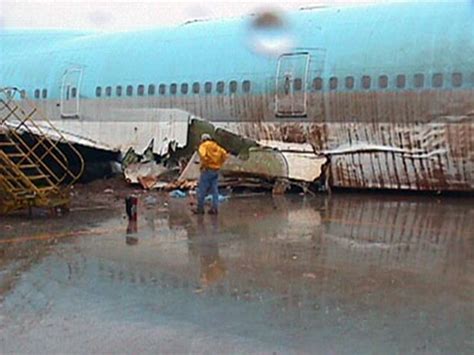 Crash of a Boeing 747-4B5 in Seoul | Bureau of Aircraft Accidents Archives