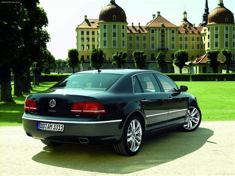 Volkswagen Phaeton (2011) - picture 24 of 47 - 1280x960