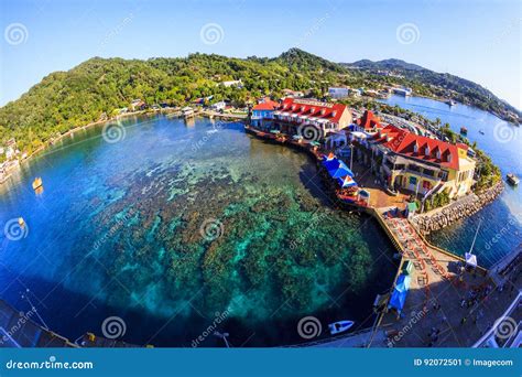 Coxen Hole, editorial photo. Image of nature, honduras - 92072501