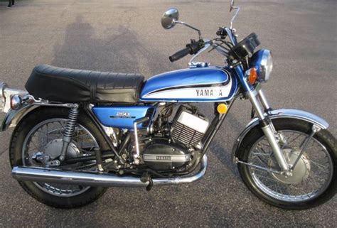 681 Miles – 1973 Yamaha RD250 | Bike-urious