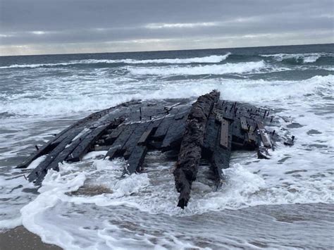 Old shipwreck washes up in Cape Ray – NTV