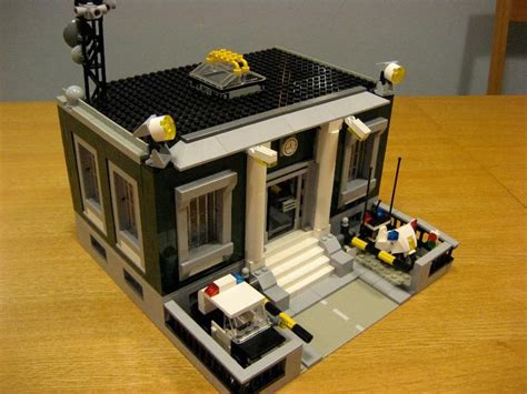 MOC: Police Station based on 10184 Town Hall - LEGO Town | Lego architecture, Police station ...