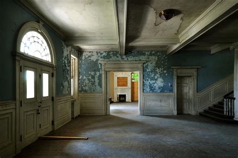 Inside creepy abandoned mansions around the world | loveproperty.com