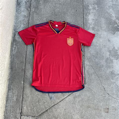 Spain Soccer Jersey Large All offers accepted... - Depop