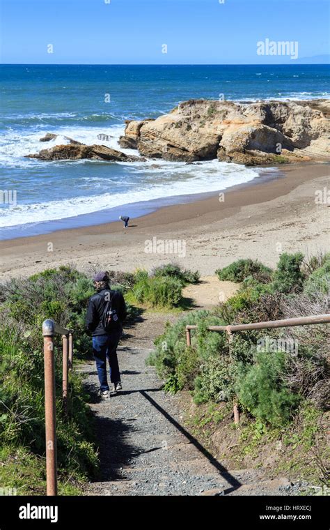 Spooner’s Cove Beach in Montana de Oro State Park Los Osos Central ...