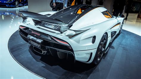 Koenigsegg on top speed record: ‘we could have gone faster’ | Top Gear