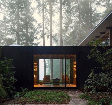 Modern Cabins Are the New Black — INVIEW