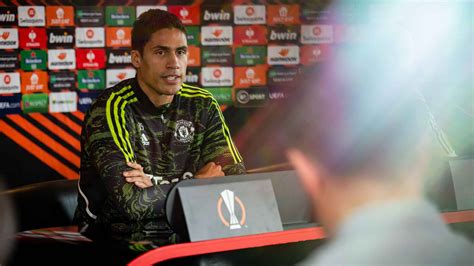 Raphael Varane insists Man Utd must be prepared for Barcelona threat ...