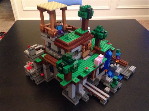 Lego Minecraft sets mashed-up : r/lego