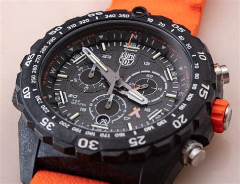 Luminox Bear Grylls Survival MASTER Series 3749 Watch Review | aBlogtoWatch