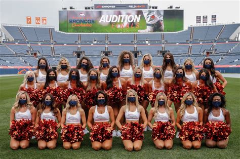 For the first time...your 2️⃣0️⃣2️⃣1️⃣ Denver Broncos Cheerleaders... ⠀ : r/DenverBroncos