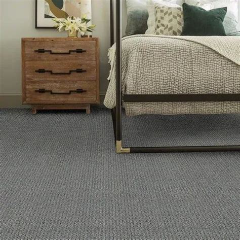 Grey Cut Pile Carpet at Rs 149/square feet in New Delhi | ID: 23138614833