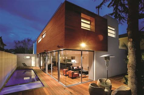 3-storey Modern House with Timeless Design