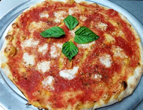 Pizza Margherita - Italian Deli and Market