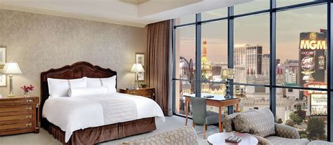 Tower Two Bedroom Penthouse Suite at Luxor Hotel and Casino | Las Vegas Suites