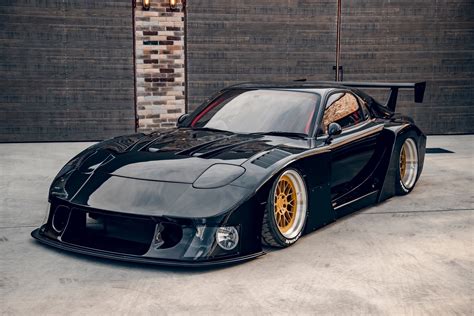 Mazda RX7 – libertywalkeu