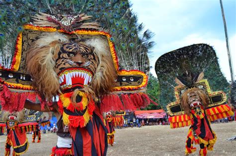 Reog Ponorogo ~ Malay Travel and Tour