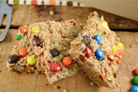 M&M Bars Recipe | Peanut Butter Candy and Oatmeal Bars | Recipe | Candy ...