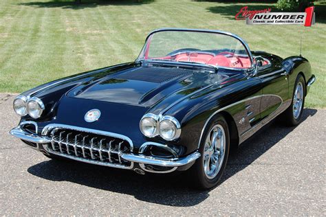 1958 Chevrolet Corvette Convertible | Classic Car Dealer Rogers - Minnesota - Ellingson Motorcars